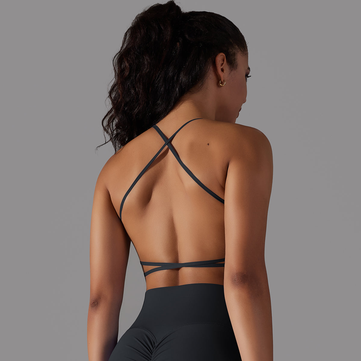 Mila | Strap Sportbehå Svart
