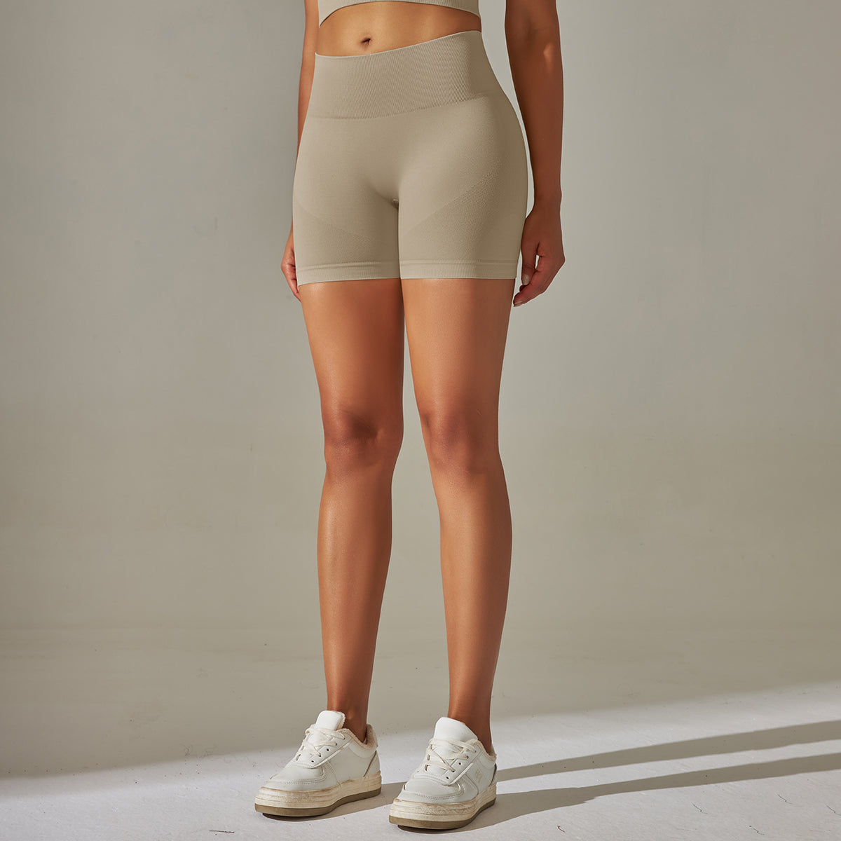 Vision | Short Beige