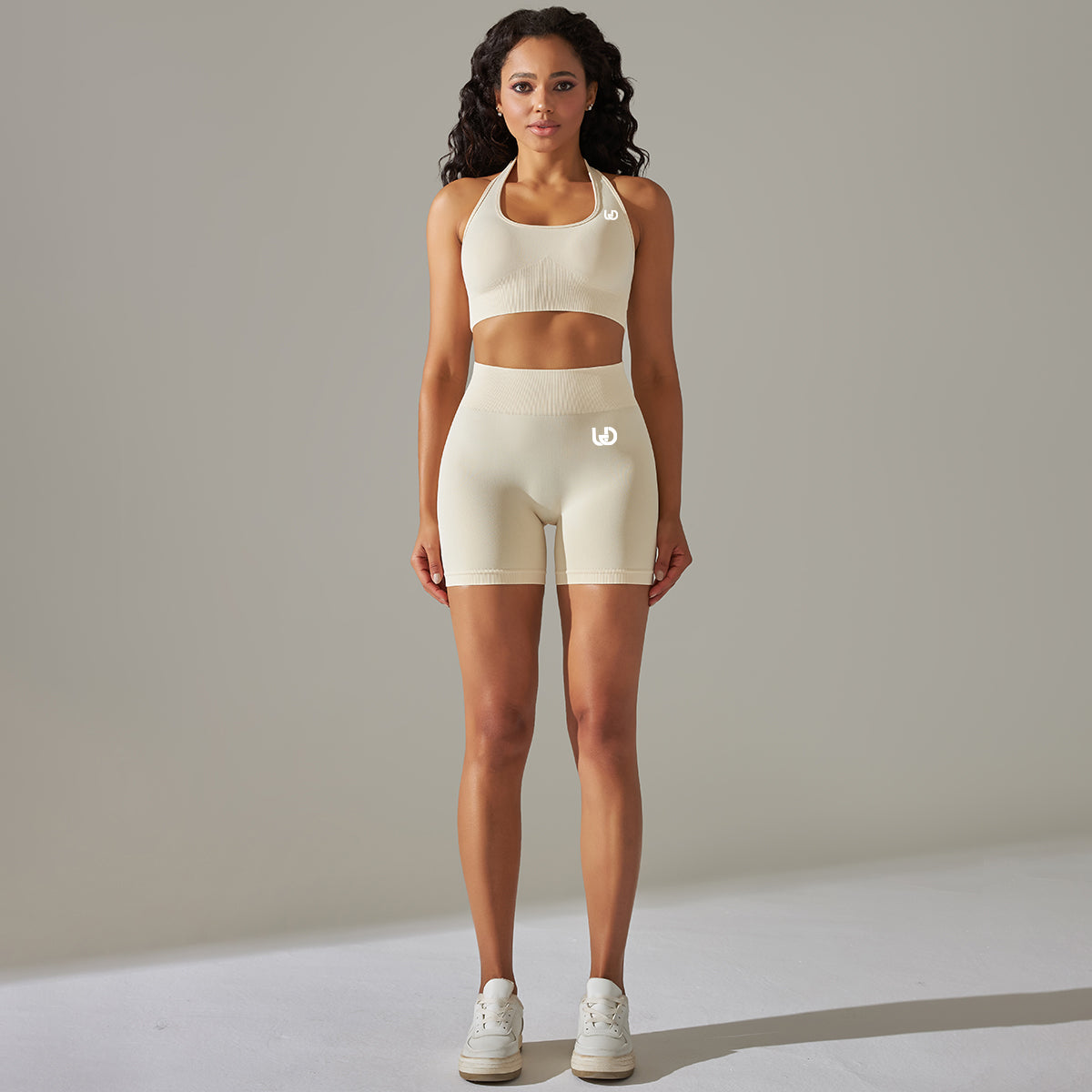 Liv | Short Beige